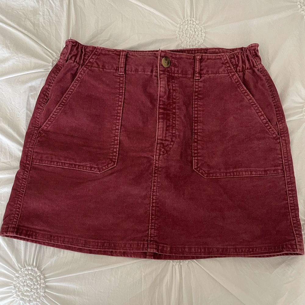Maroon American Eagle skirt